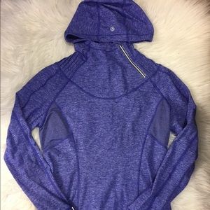 Lululemon longsleeve hooded